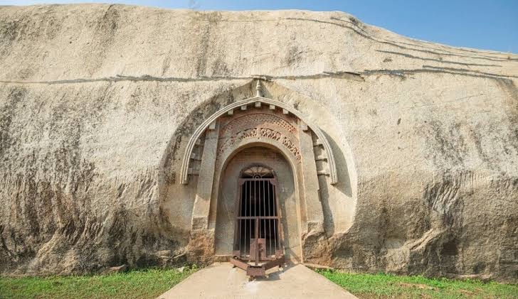 Barabar Caves